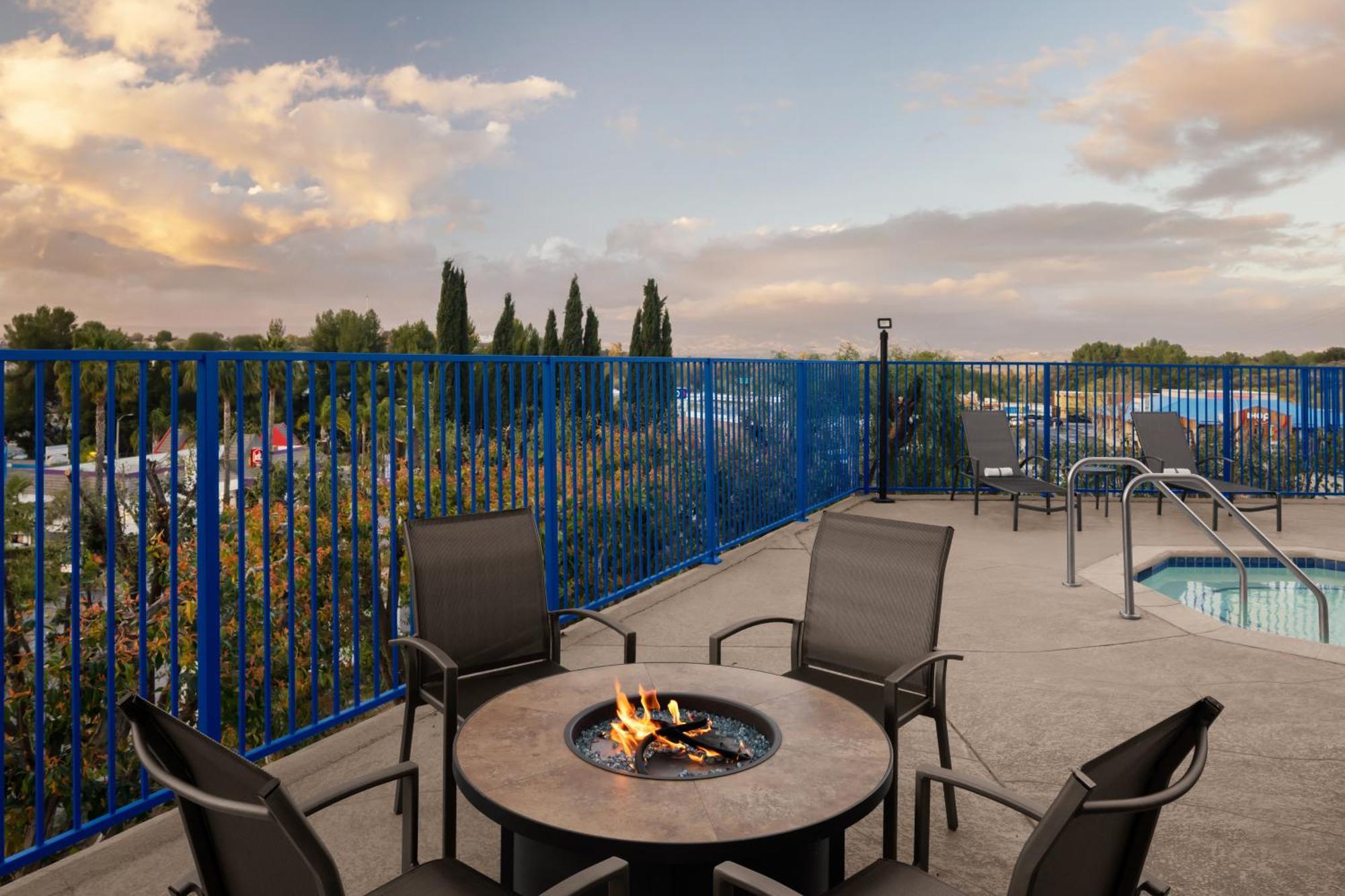Fairfield Inn By Marriott Santa Clarita Valencia Exterior foto